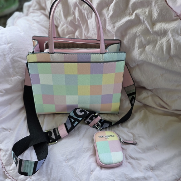 Karl Lagerfeld Sold As Is - Picture 15 of 15